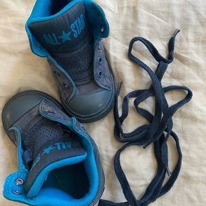 Converse toddler sneakers